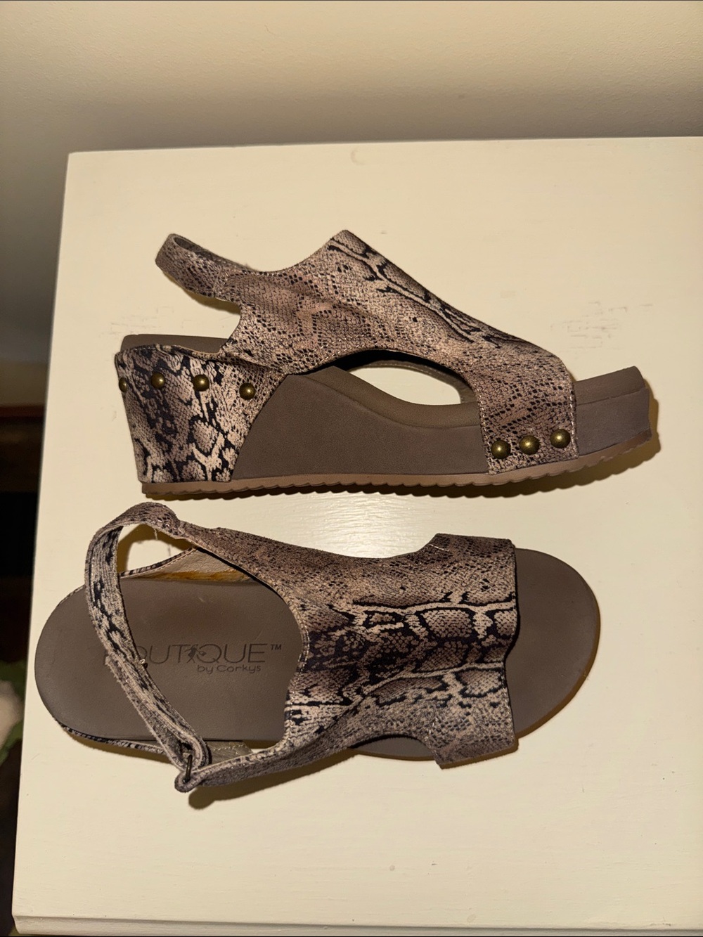 Wedge Sandal Platform in Taupe Snake Print